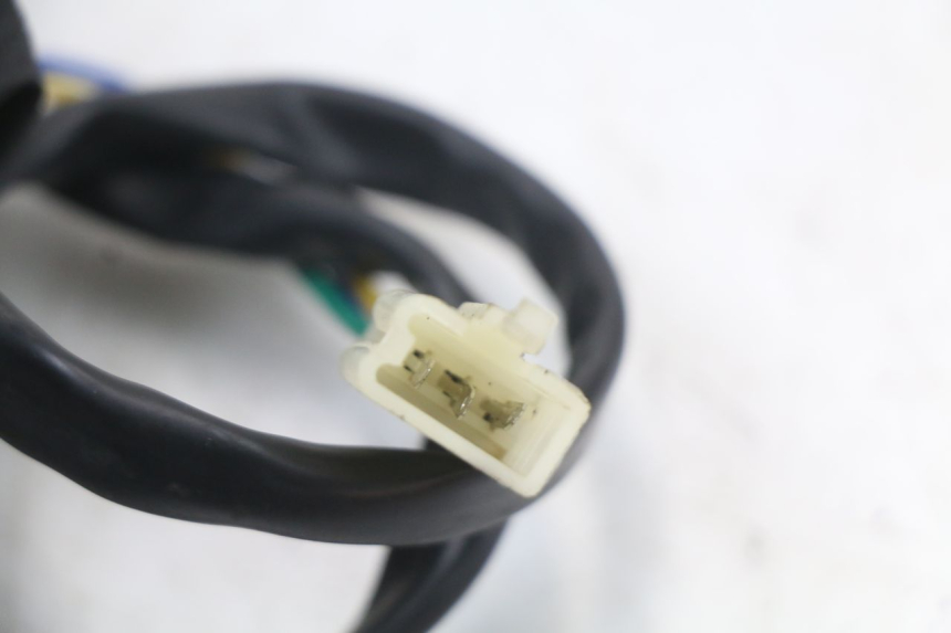 photo de KRAFTSTOFFTANKMESSSTAB VASTRO STREET X 4T 50 (2016 - 2021) - Technische Nahaufnahme