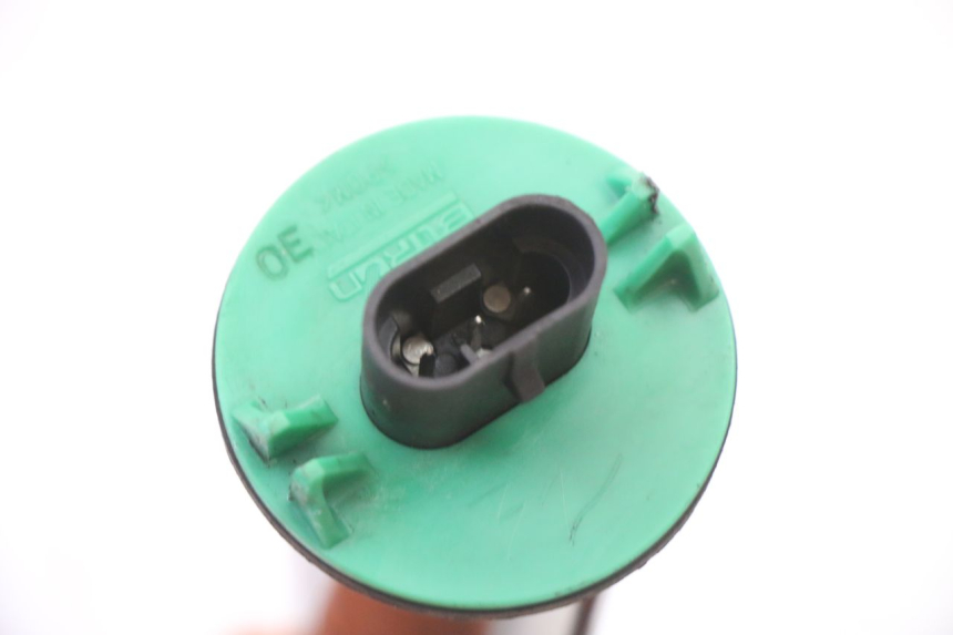 photo de TANKGEBER PIAGGIO SUPER LX 125 (2000 - 2003) - Zoom auf Gebrauchszustand