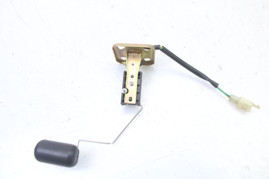 photo de KRAFTSTOFFTANKMESSSTAB SYM FIDDLE 3 III 125 (2014 - 2020) - Zoom auf Gebrauchszustand