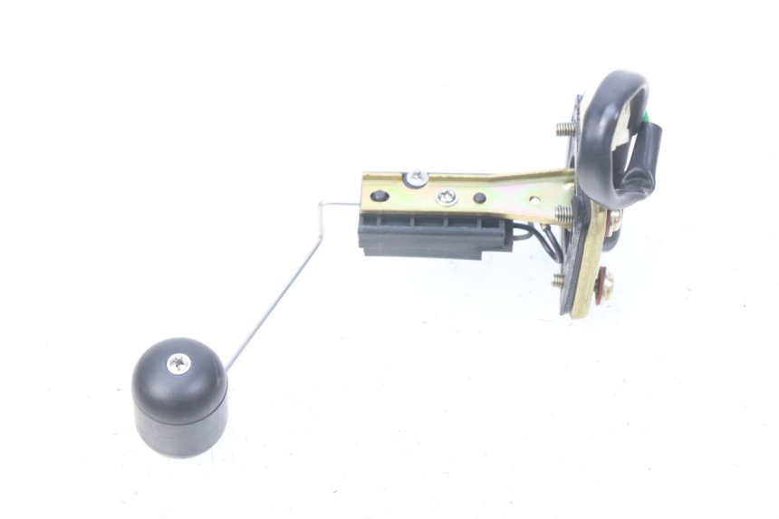 photo de TANKGEBER PEUGEOT TWEET ACTIVE 4T 50 (2018 - 2022) - Hauptansicht