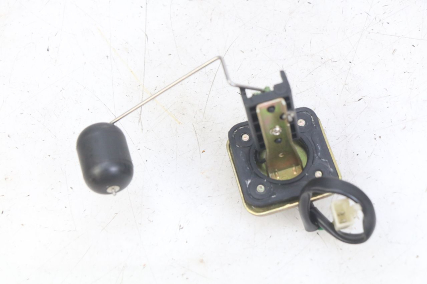 photo de KRAFTSTOFFTANKMESSSTAB PEUGEOT TWEET 125 (2018 - 2021) - Detailansicht des Bauteils