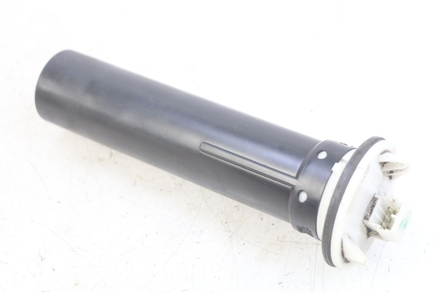 photo de KRAFTSTOFFTANKMESSSTAB PIAGGIO VESPA LX 2T 50 (2005 - 2013) - Hauptansicht