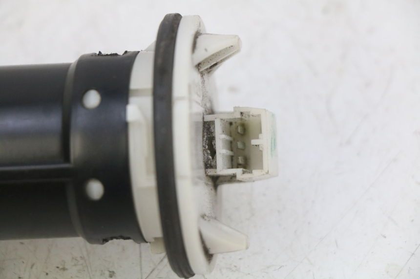 photo de KRAFTSTOFFTANKMESSSTAB PIAGGIO VESPA LX 2T 50 (2005 - 2013) - Alternative Perspektive