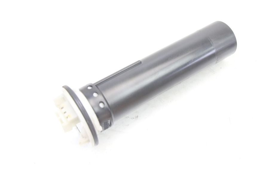 photo de KRAFTSTOFFTANKMESSSTAB PIAGGIO VESPA LX 2T 50 (2005 - 2013) - Zoom auf Gebrauchszustand