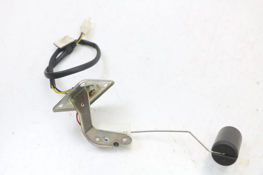 photo de TANKGEBER PIAGGIO VESPA PRIMAVERA 4T 50 (2021 - 2024) - Zoom auf Gebrauchszustand