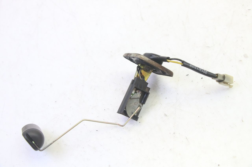 photo de KRAFTSTOFFTANKMESSSTAB PEUGEOT VIVACITY NEW 4T 50 (2008 - 2017) - Zoom auf Gebrauchszustand