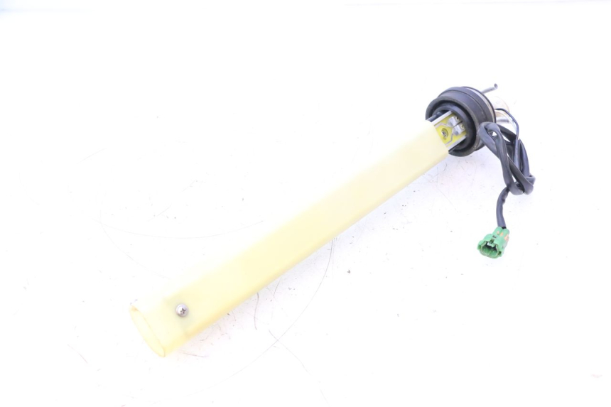 photo de TANKGEBER YAMAHA WAVE RUNNER GP R 1200 (2000 - 2003) - Alternative Perspektive