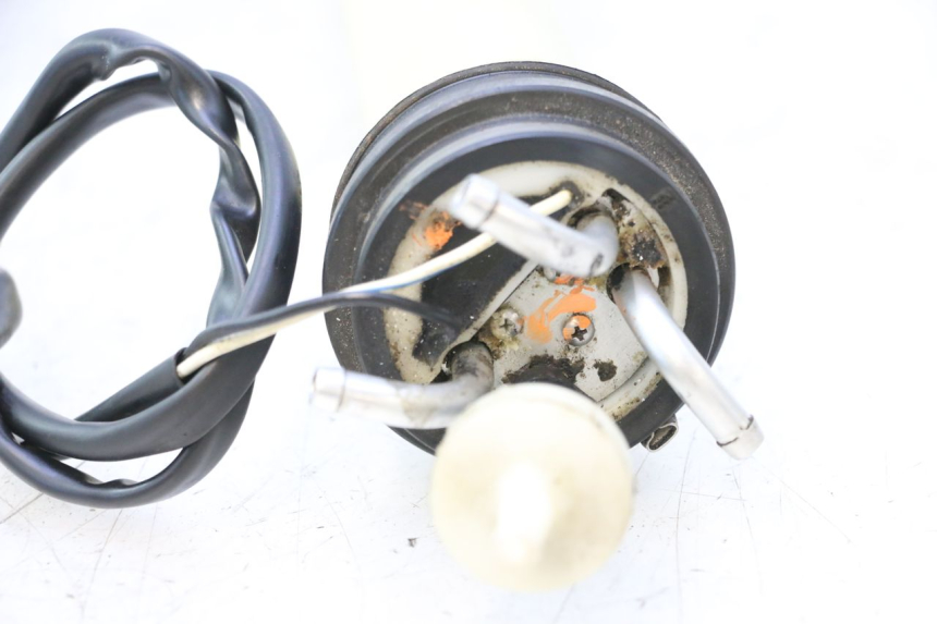 photo de TANKGEBER YAMAHA WAVE RUNNER GP R 1200 (2000 - 2003) - Technische Nahaufnahme