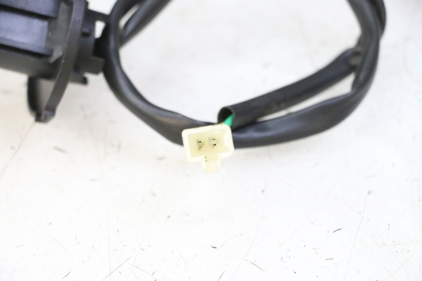 photo de KRAFTSTOFFTANKMESSSTAB SYM X-PRO 4T 50 (2014 - 2021) - Zoom auf Gebrauchszustand