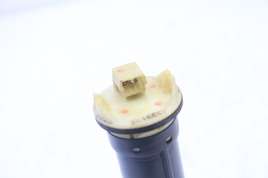 photo de KRAFTSTOFFTANKMESSSTAB PIAGGIO X9 EVOLUTION 125 (2003 - 2007) - Zoom auf Gebrauchszustand