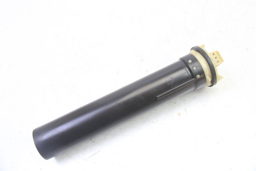 photo de KRAFTSTOFFTANKMESSSTAB PIAGGIO X9 EVOLUTION 125 (2003 - 2007) - Gesamtansicht des Produkts