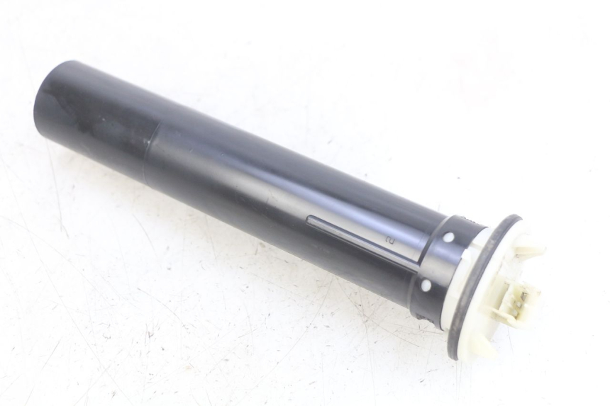 photo de TANKANZEIGE KRAFTSTOFF PIAGGIO XEVO - X EVO 125 (2007 - 2017) - Hauptansicht