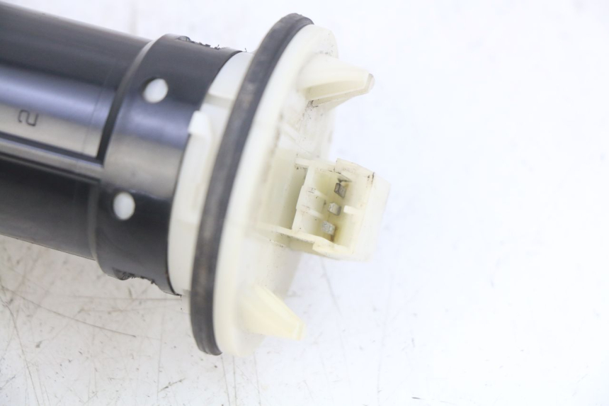 photo de TANKANZEIGE KRAFTSTOFF PIAGGIO XEVO - X EVO 125 (2007 - 2017) - Technische Nahaufnahme