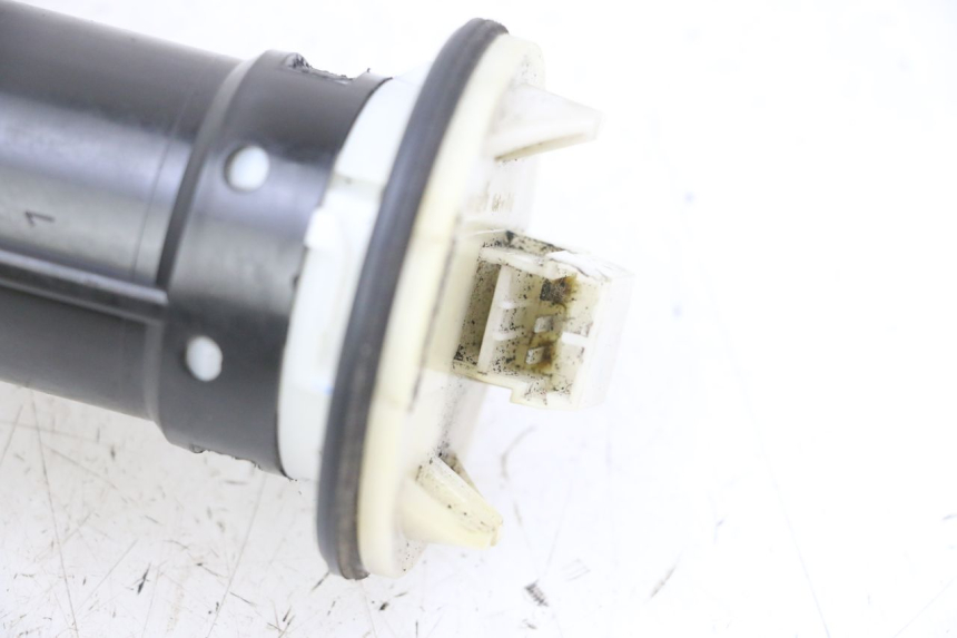 photo de TANKANZEIGE KRAFTSTOFF PIAGGIO XEVO - X EVO 125 (2007 - 2017) - Alternative Perspektive