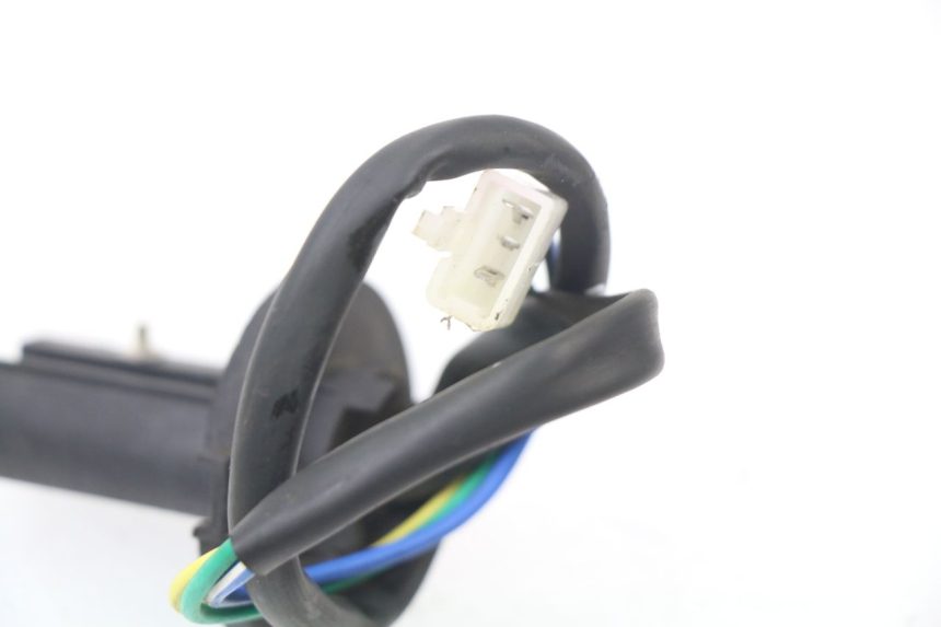 photo de TANKGEBER KINROAD XT T-8 125 (2006 - 2006) - Detailansicht des Bauteils