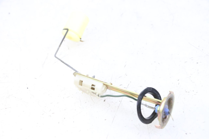 photo de TANKGEBER YAMAHA YP MAJESTY 125 (2002 - 2006) - Detailansicht des Bauteils