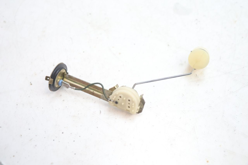 photo de TANKGEBER YAMAHA YP MAJESTY 125 (2002 - 2006) - Oberflächenzustand und Material