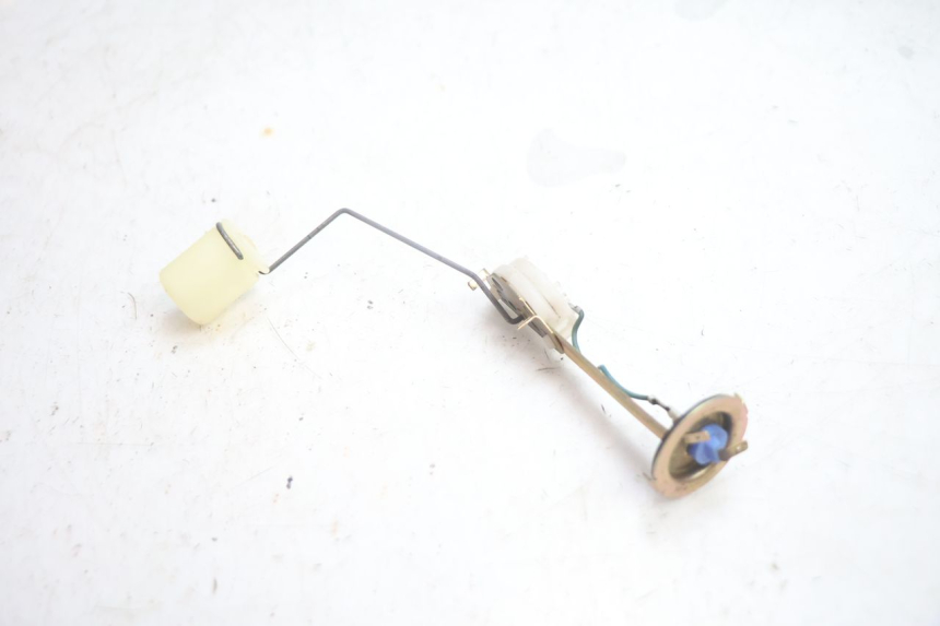 photo de TANKGEBER YAMAHA YP MAJESTY 125 (2002 - 2006) - Zoom auf Gebrauchszustand