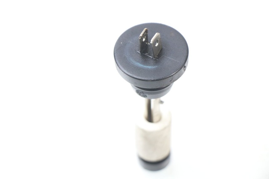 photo de ÖLTANK GEBER PEUGEOT JET FORCE CARBU 50 (2003 - 2016) - Detailansicht des Bauteils