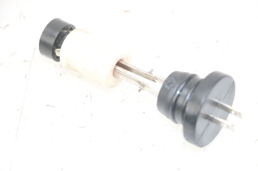 photo de ÖLTANK GEBER PEUGEOT JET FORCE CARBU 50 (2003 - 2016) - Hauptansicht