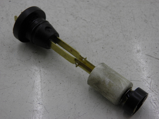 photo de ÖLTANK GEBER MBK MACH G LC 50 (2002) - Hauptansicht