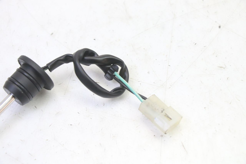 photo de ÖLTANK GEBER RIEJU MRT 50 (2018 - 2021) - Zoom auf Gebrauchszustand