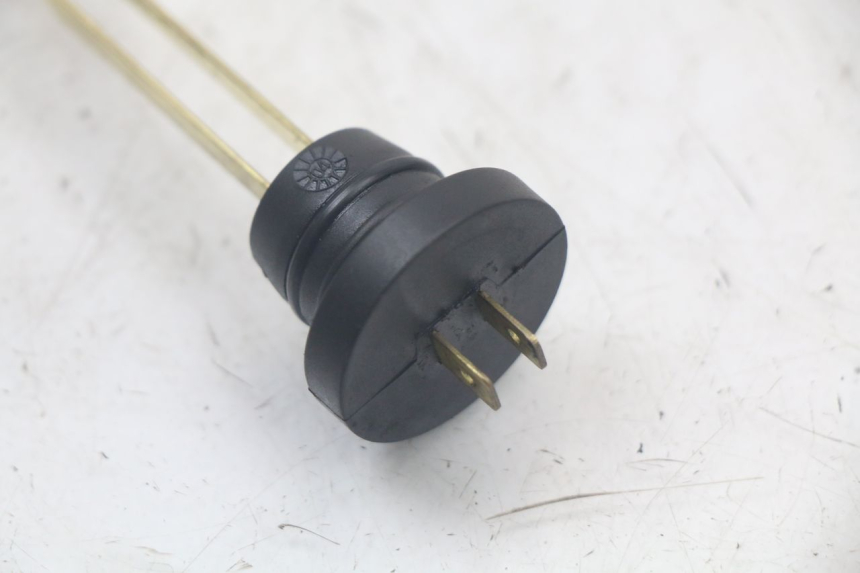 photo de ÖLSTANDSANZEIGE PEUGEOT TKR TREKKER FURIOUS 50 (2005 - 2014) - Alternative Perspektive