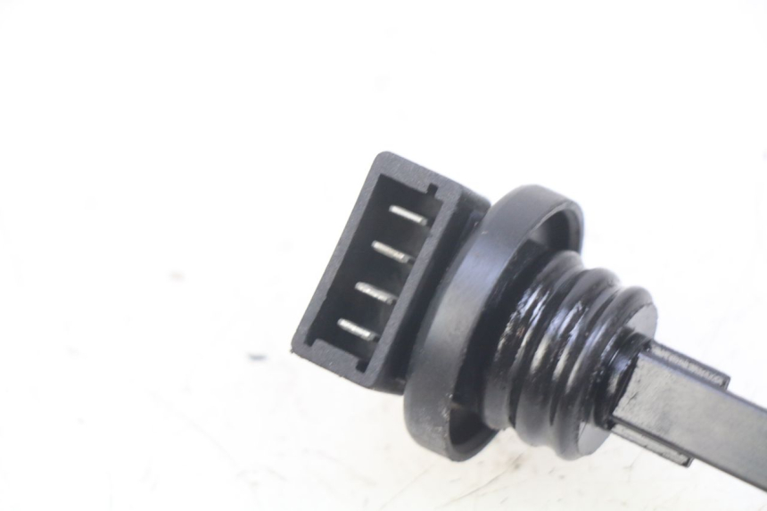 photo de ÖLSTANDSANZEIGE PIAGGIO VESPA S 2T 50 (2007 - 2014) - Zoom auf Gebrauchszustand