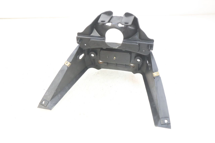 photo de HECKVERKLEIDUNG VERBINDUNG KYMCO AGILITY 4T 50 (2005 - 2018) - Detailansicht des Bauteils