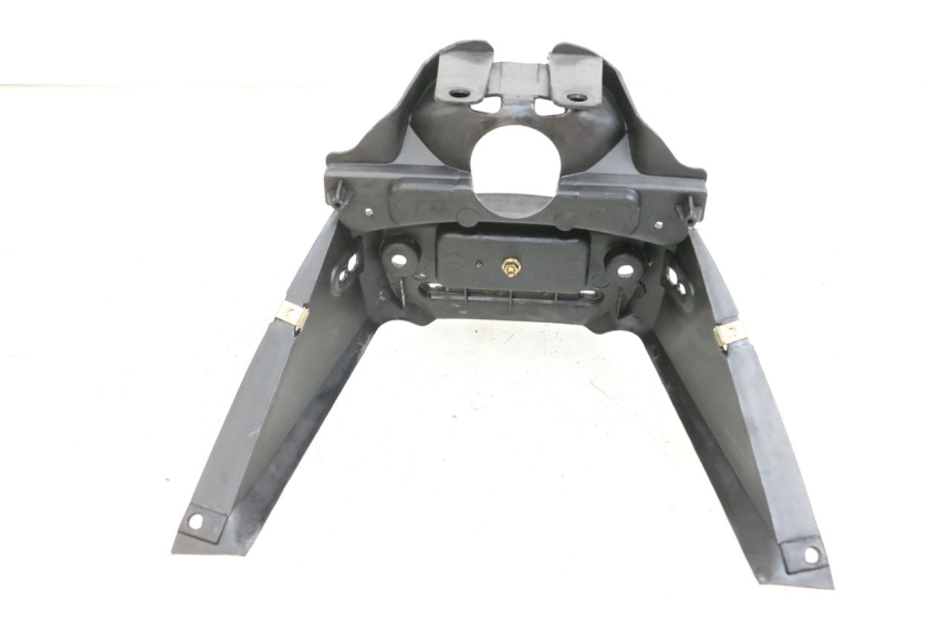 photo de HECKVERKLEIDUNG VERBINDUNG KYMCO AGILITY 4T 50 (2005 - 2018) - Detailansicht des Bauteils