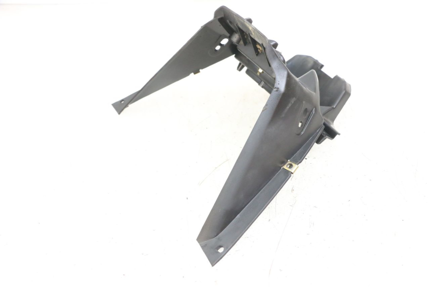 photo de HECKVERKLEIDUNG VERBINDUNG KYMCO AGILITY 4T 50 (2005 - 2018) - Detailansicht des Bauteils