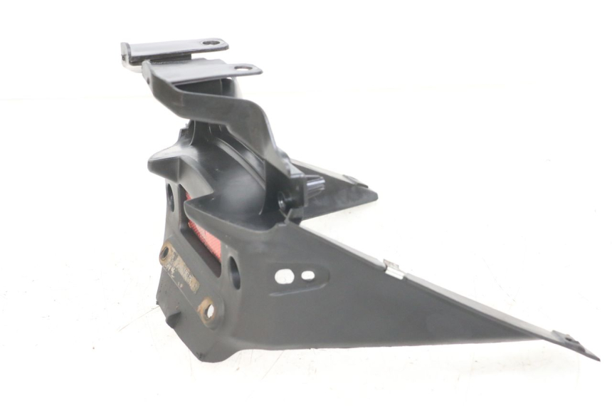 photo de HECKVERKLEIDUNG VERBINDUNG KYMCO AGILITY 4T 50 (2018 - 2022) - Alternative Perspektive