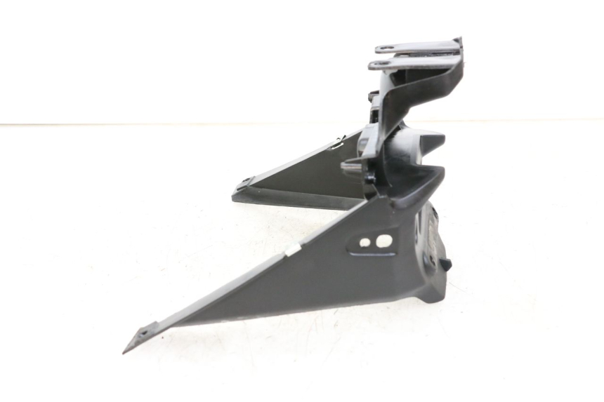 photo de HECKVERKLEIDUNG VERBINDUNG KYMCO AGILITY 4T 50 (2018 - 2022) - Alternative Perspektive