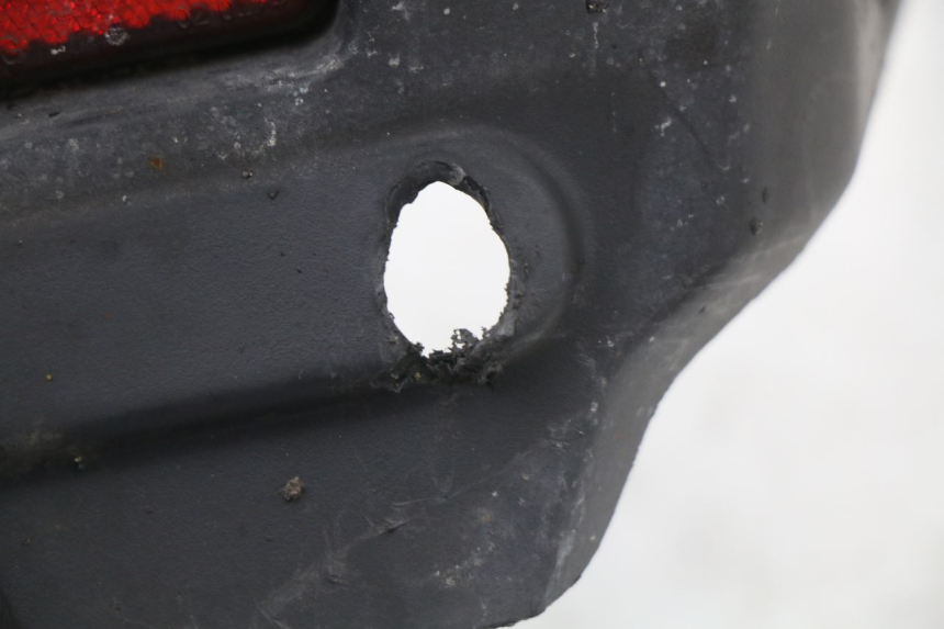 photo de HECKVERKLEIDUNG VERBINDUNG KYMCO AGILITY FR 2T 50 (2012 - 2017) - Oberflächenzustand und Material