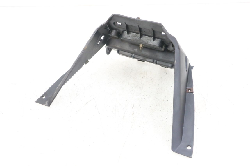 photo de HECKVERKLEIDUNG VERBINDUNG KYMCO AGILITY FR 2T 50 (2012 - 2017) - Detailansicht des Bauteils