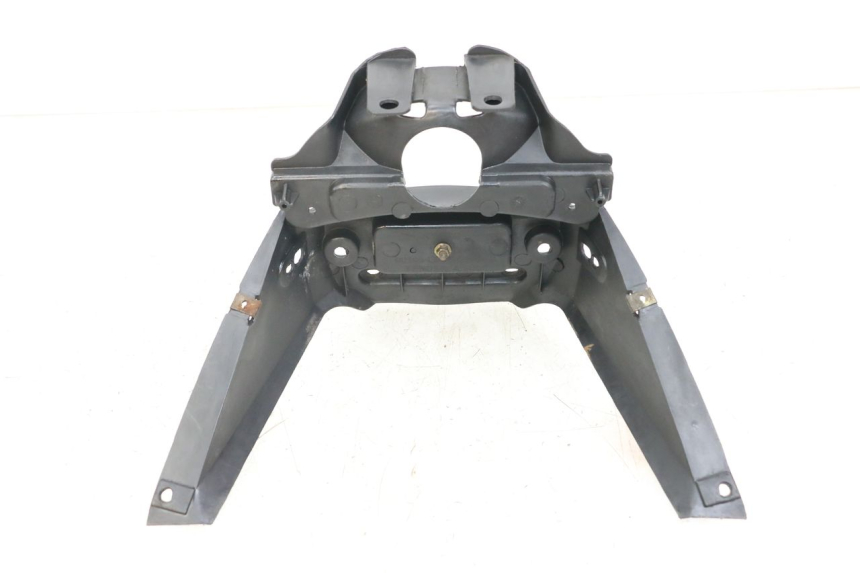 photo de HECKVERKLEIDUNG VERBINDUNG KYMCO AGILITY FR 2T 50 (2012 - 2017) - Zoom auf Gebrauchszustand