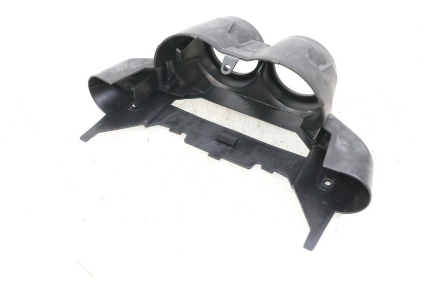 photo de VERKLEIDUNG HINTEN MITTE YAMAHA BW'S BWS 125 (2010 - 2013) - Zoom auf Gebrauchszustand