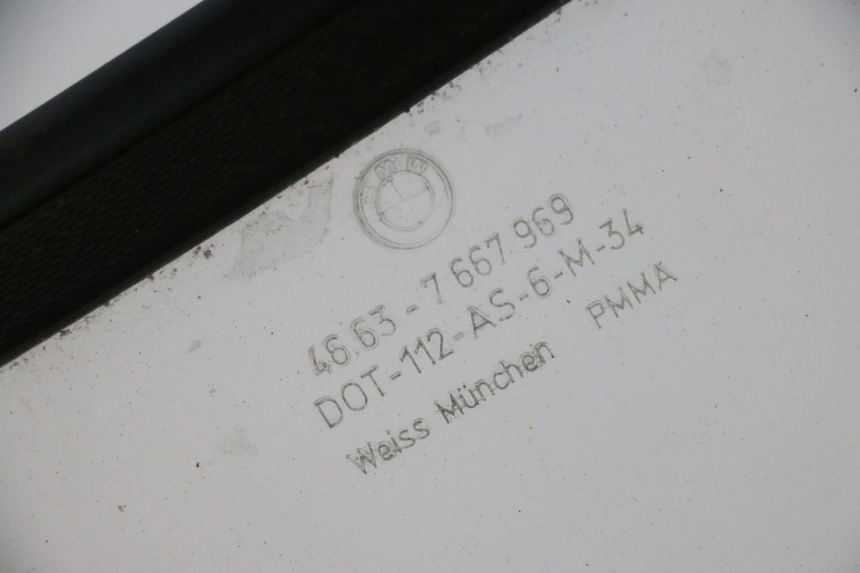 photo de HECKVERKLEIDUNG VERBINDUNG BMW C1 125 (2000 - 2003) - Charakteristische Merkmale