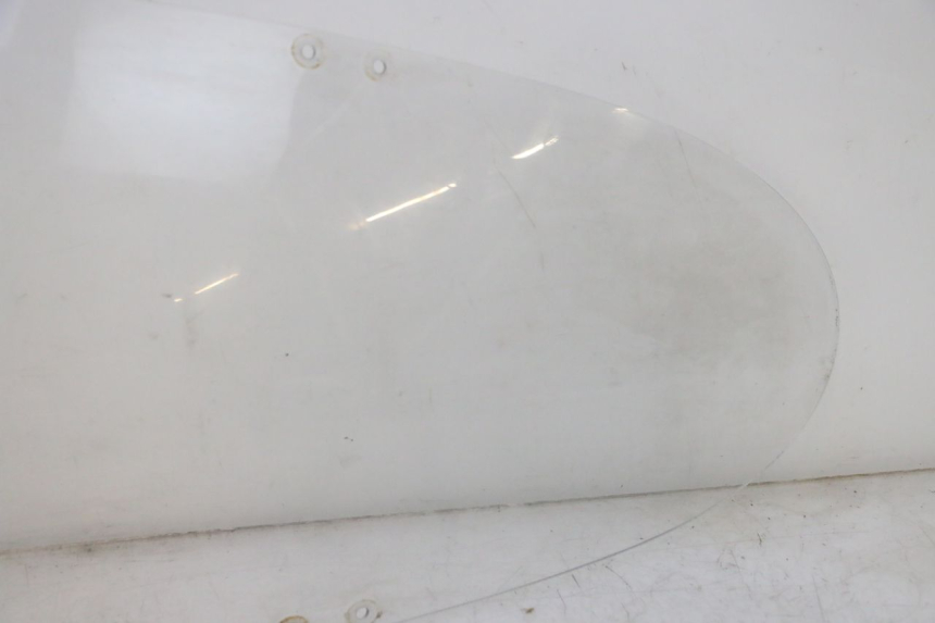 photo de HECKVERKLEIDUNG VERBINDUNG BMW C1 125 (2000 - 2003) - Hochauflösende Nahaufnahme