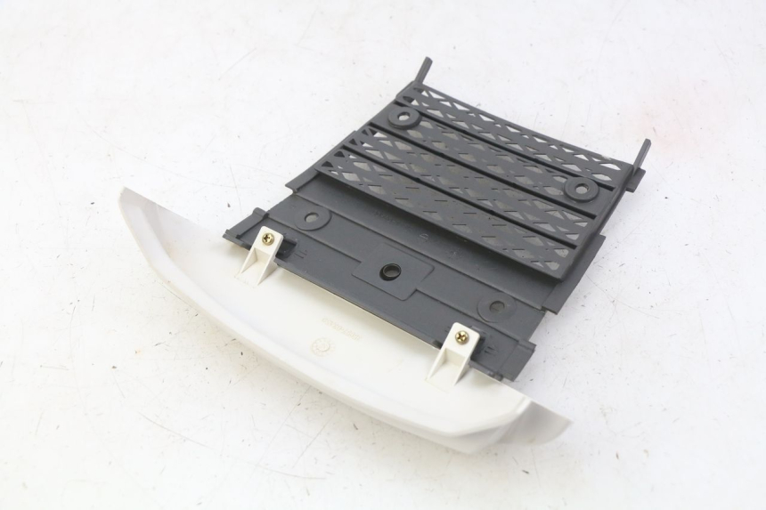 photo de HECKVERKLEIDUNG VERBINDUNG SUZUKI CP 80 (1985 - 1996) - Detailansicht des Bauteils