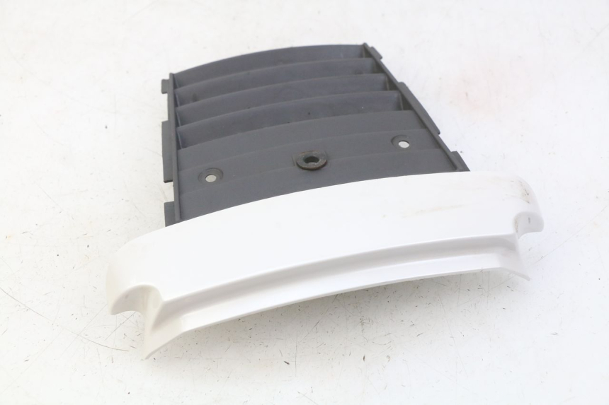 photo de HECKVERKLEIDUNG VERBINDUNG SUZUKI CP 80 (1985 - 1996) - Technische Nahaufnahme