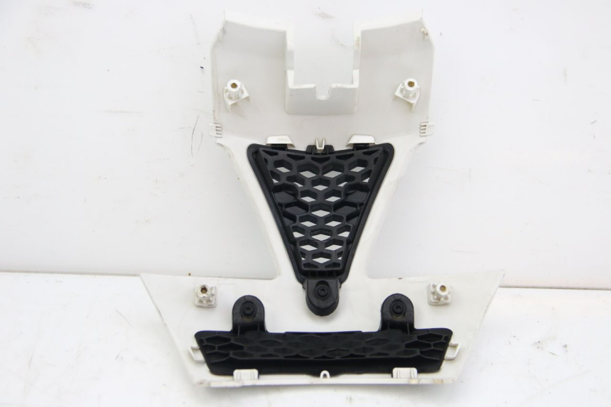 photo de HECKVERKLEIDUNG VERBINDUNG PEUGEOT E-VIVACITY 1 (2012 - 2018) - Technische Nahaufnahme