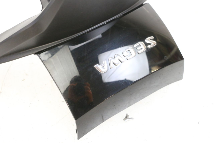 photo de VERKLEIDUNG HINTEN MITTE SEGWAY NINEBOT E125S 1 (2022 - 2026) - Weitere Ansicht des Artikels