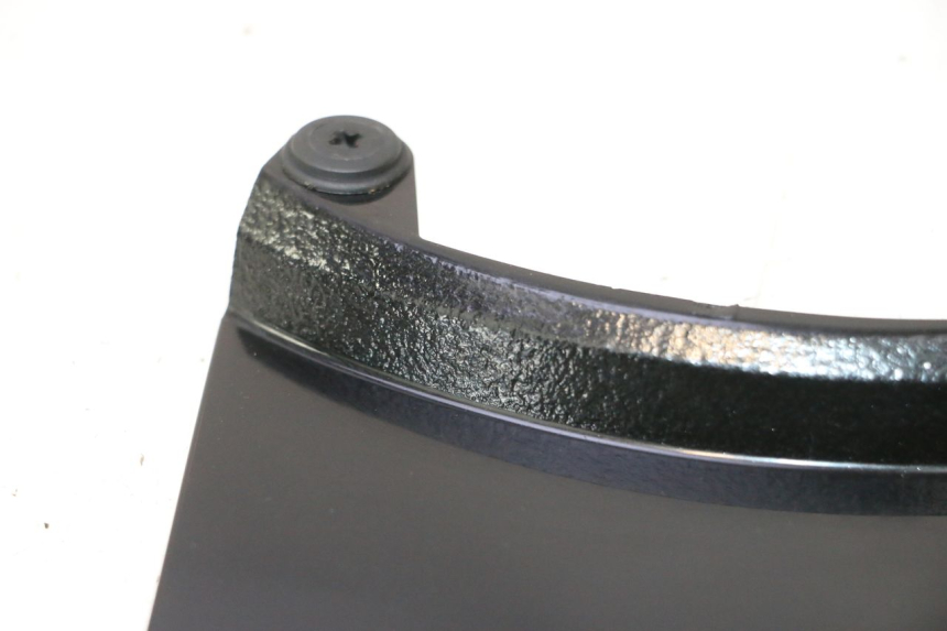 photo de VERKLEIDUNG HINTEN MITTE KAWASAKI ER-6 ER6 N 650 (2005 - 2009) - Details der Befestigungspunkte