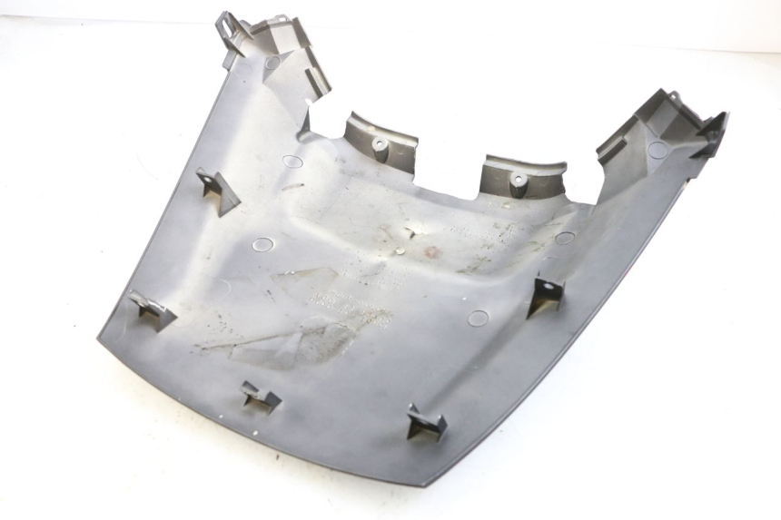 photo de VERKLEIDUNG HINTEN MITTE HONDA FJS SILVER WING SILVERWING 400 (2005 - 2008) - Alternative Perspektive