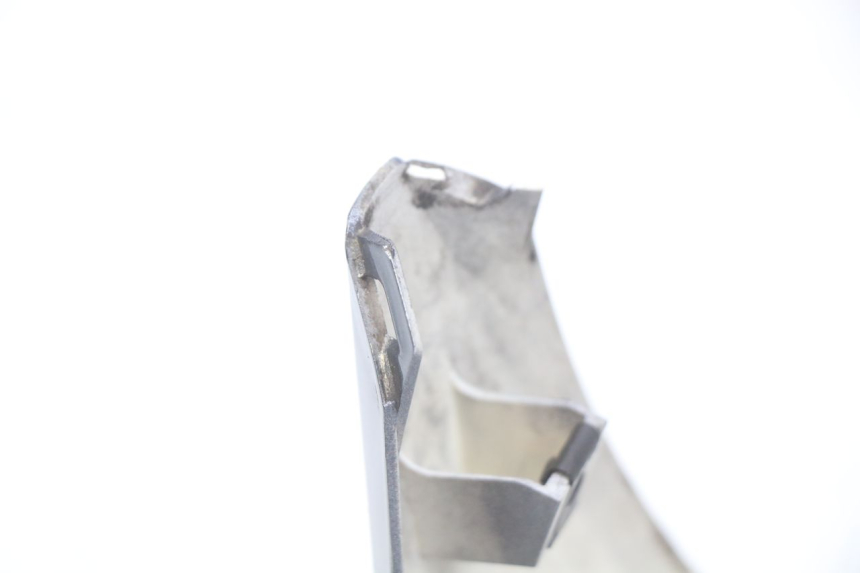 photo de HECKVERKLEIDUNG VERBINDUNG HONDA FJS SILVERWING SILVER WING 400 (2009 - 2016) - Zoom auf Gebrauchszustand