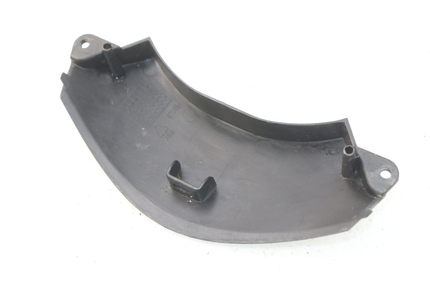 photo de VERKLEIDUNG HINTEN MITTE PIAGGIO FLY IE 125 (2012 - 2017) - Zoom auf Gebrauchszustand