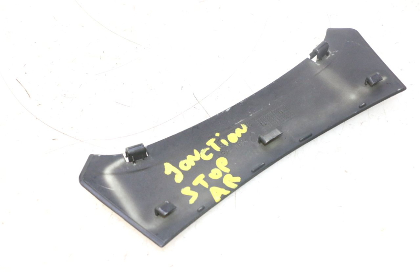 photo de VERKLEIDUNG HINTEN MITTE GILERA GP 800 (2007 - 2013) - Alternative Perspektive