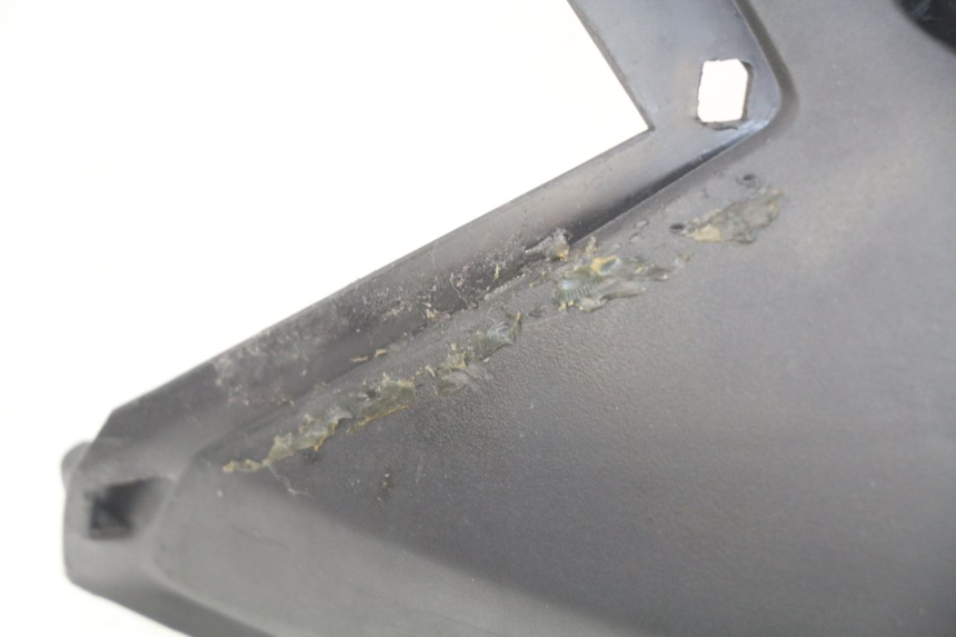 photo de HECKVERKLEIDUNG VERBINDUNG TNT MOTOR GRIDO 2T 50 (2010 - 2019) - Technische Nahaufnahme