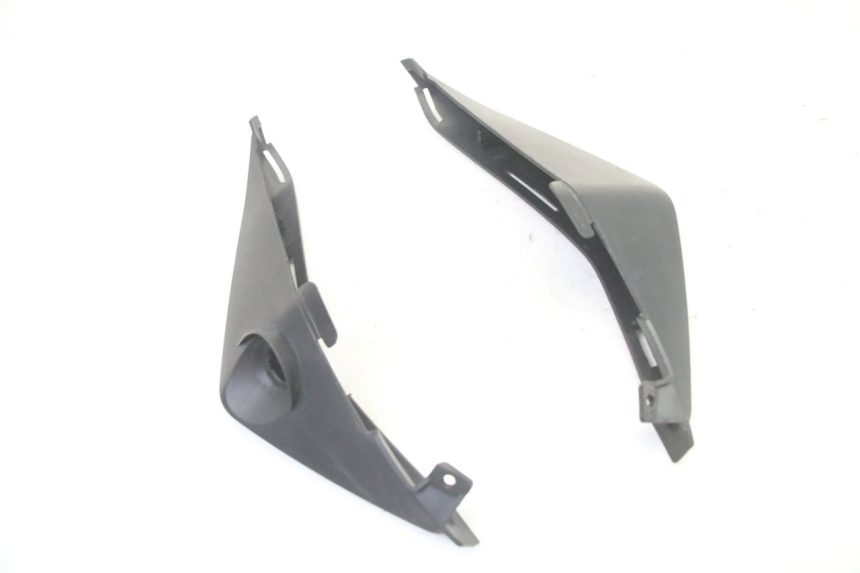 photo de VERKLEIDUNG HINTEN MITTE SUZUKI GSR 750 (2011 - 2017) - Hauptansicht